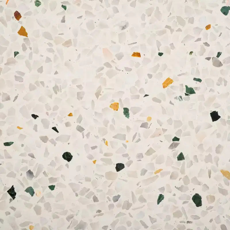 Tavolino da bibita in terrazzo bianco